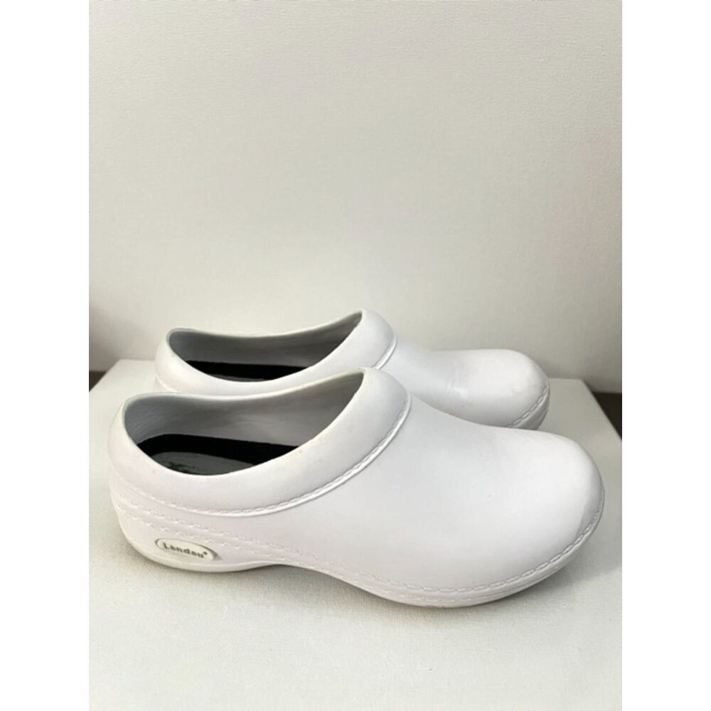 Landau Foot WeaRx Womens Nursing Professional White Clogs Sz 8 Slip Resistant